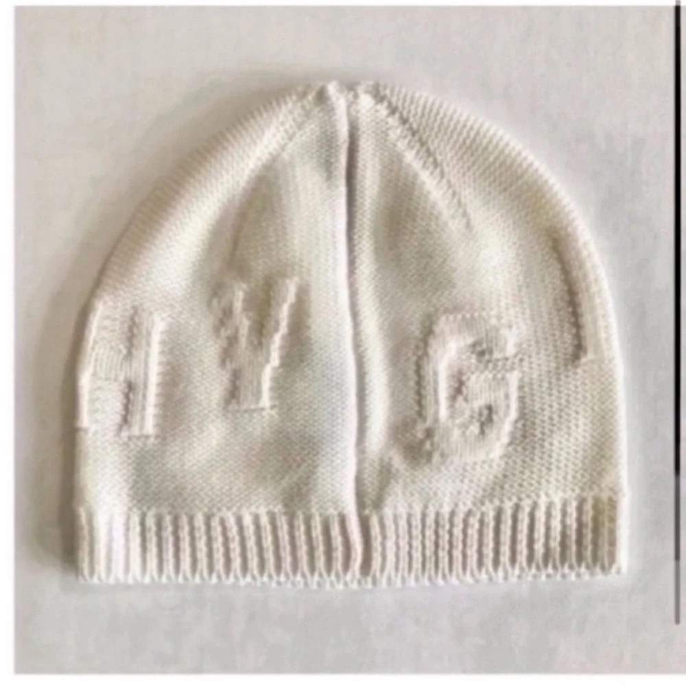 Givenchy Ivory White Knit Beanie Hat - Picture 2 of 8